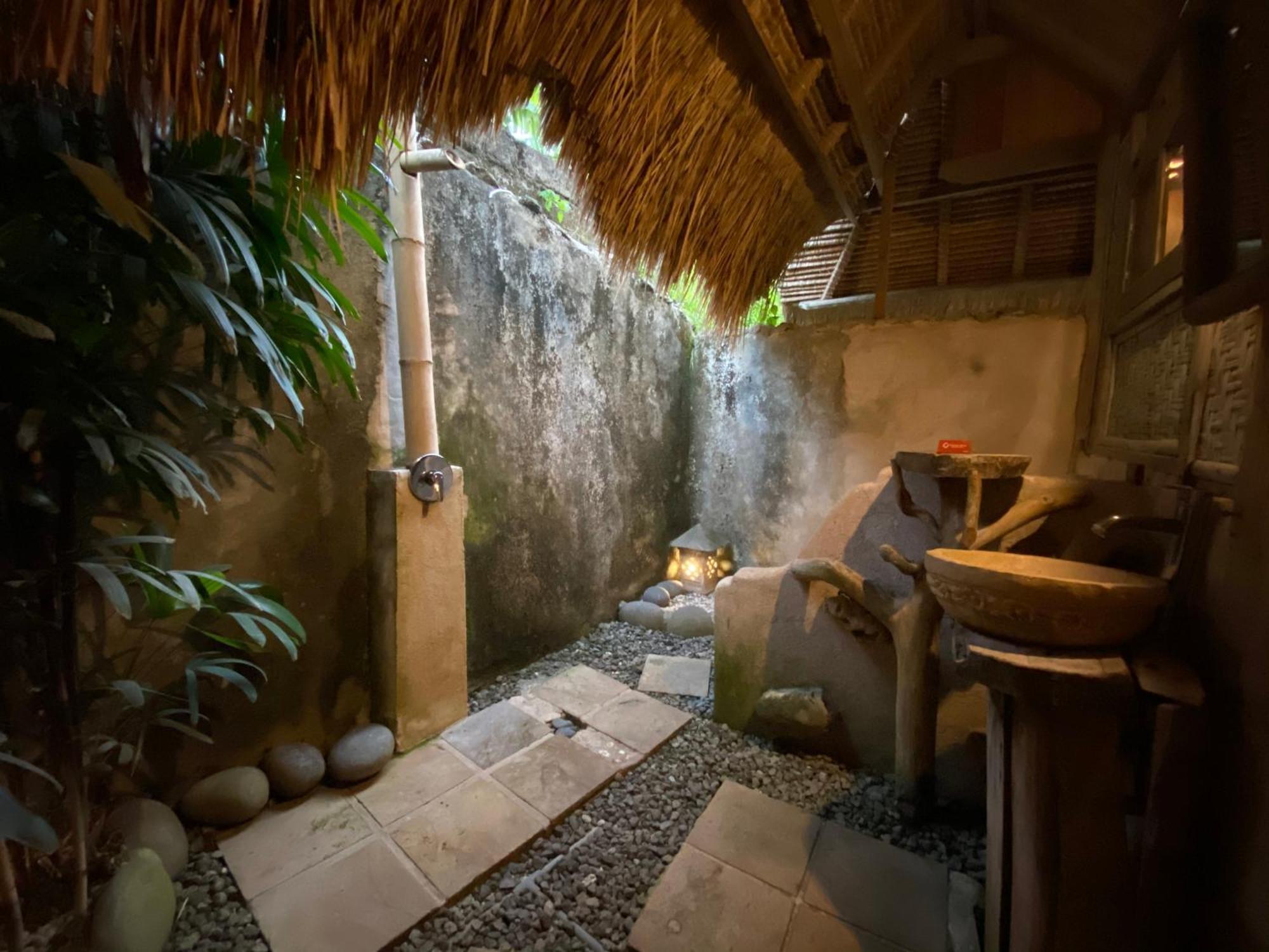 Flower Bud Bungalow Balangan Jimbaran Værelse billede
