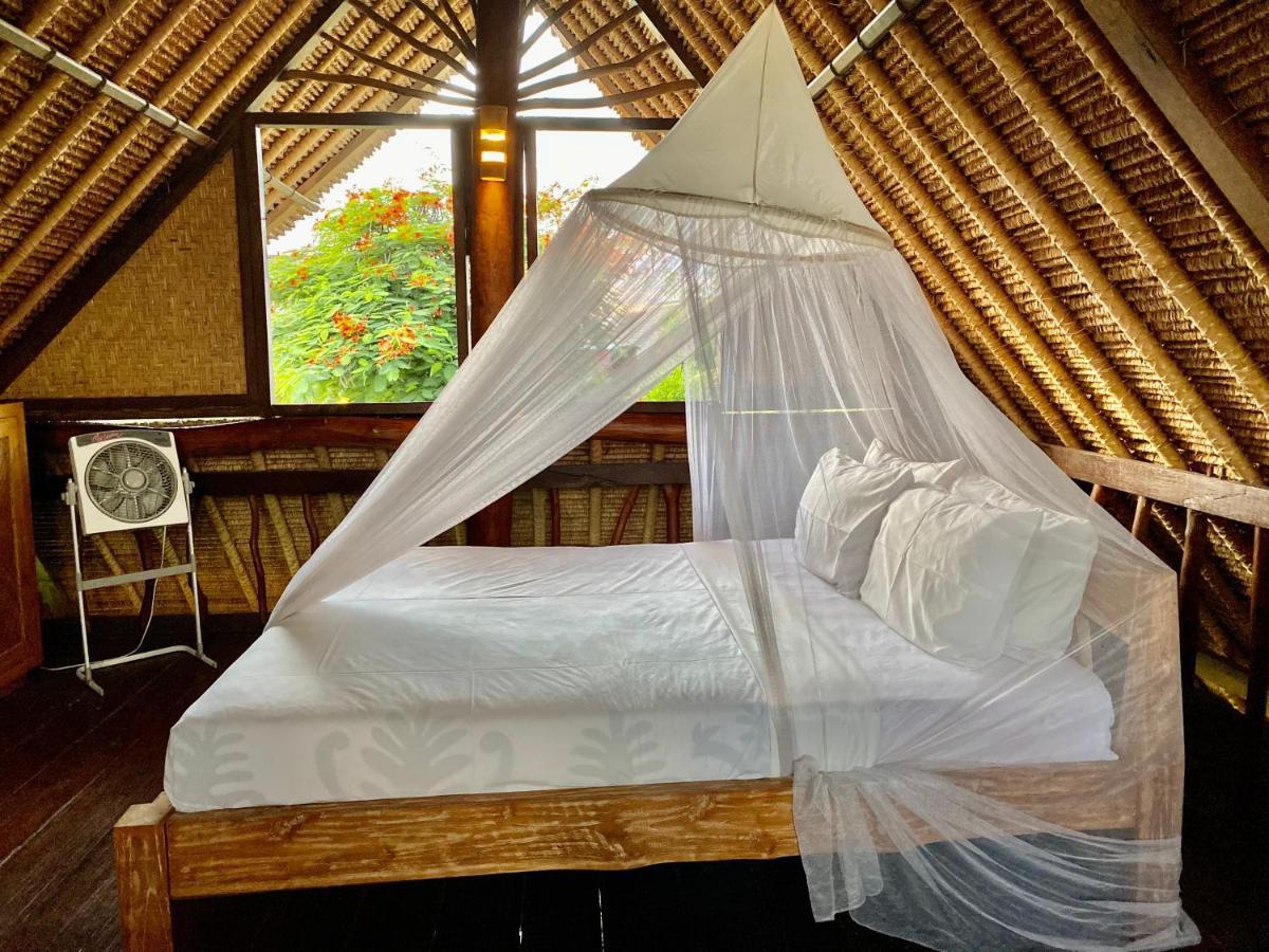 Flower Bud Bungalow Balangan Jimbaran Eksteriør billede